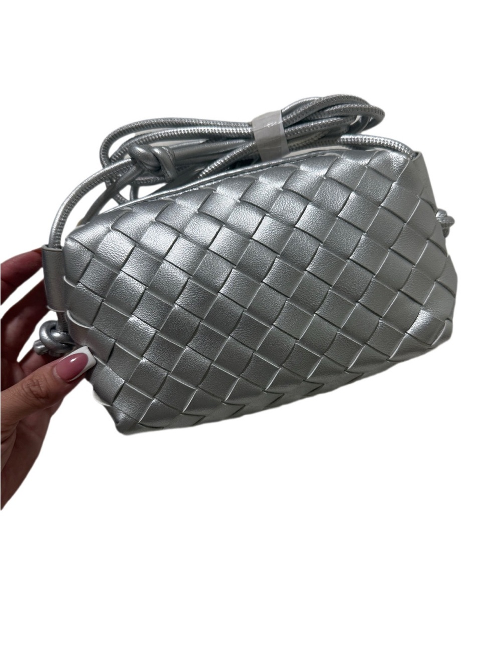 Woven Metallic Silver Crossbody Bag - Sleek Women’s Shoulder Pouch